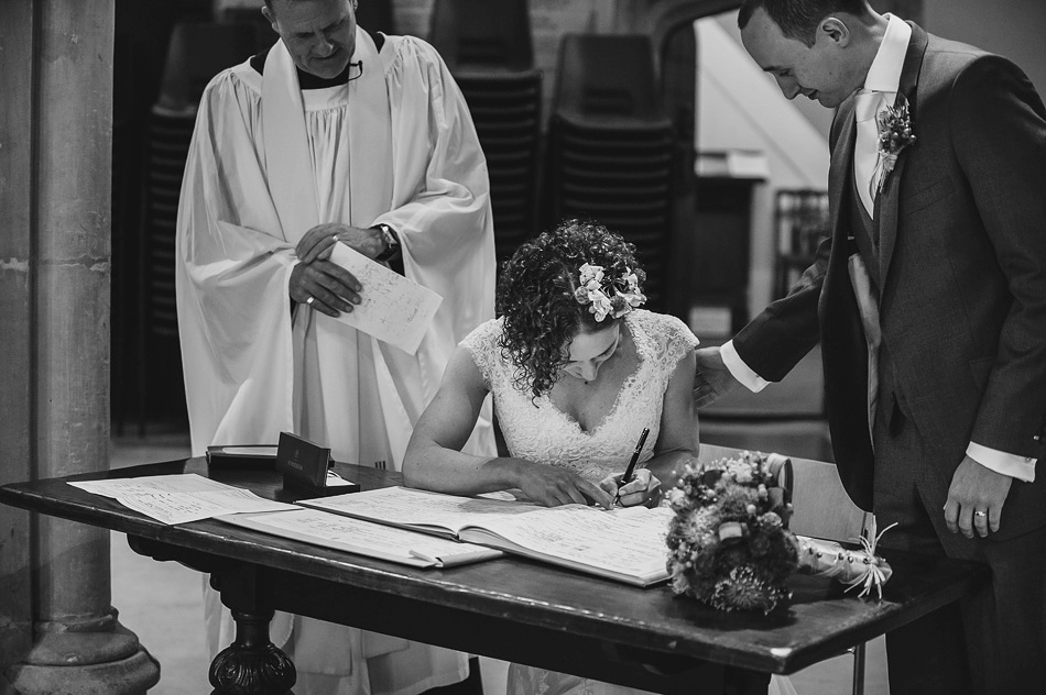 Richmond-wedding-photographer-Karen-Flower-1039