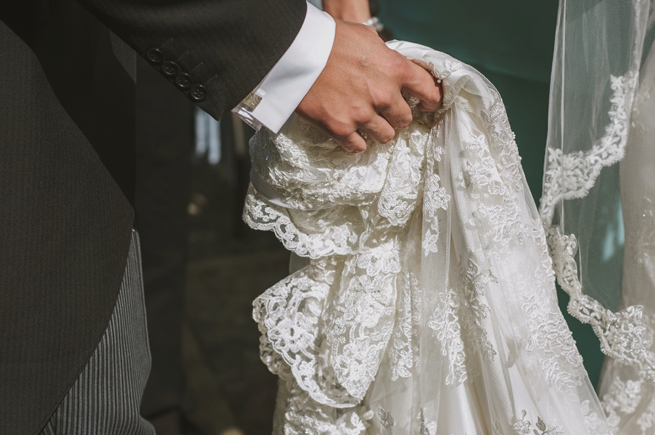 Richmond-wedding-photographer-Karen-Flower-1077