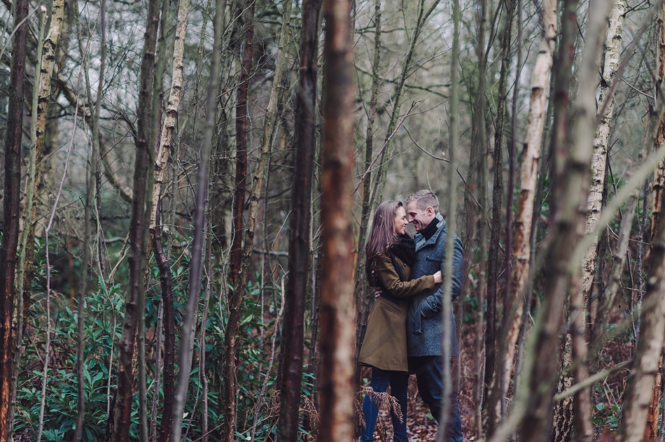 engagement shoot in the woods